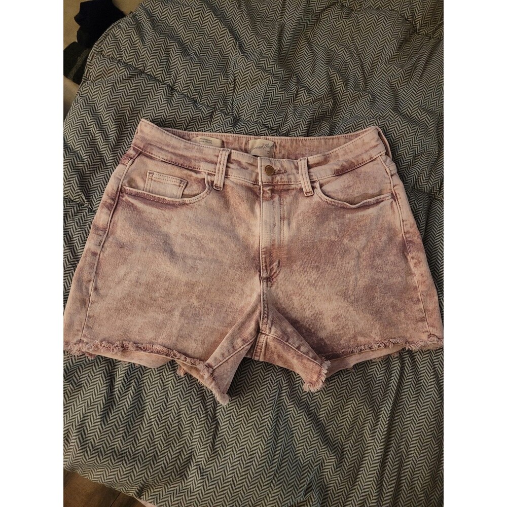 Universal Thread High Rise Midi Pink Acid Wash Shorts 8/29 Distressed Hem